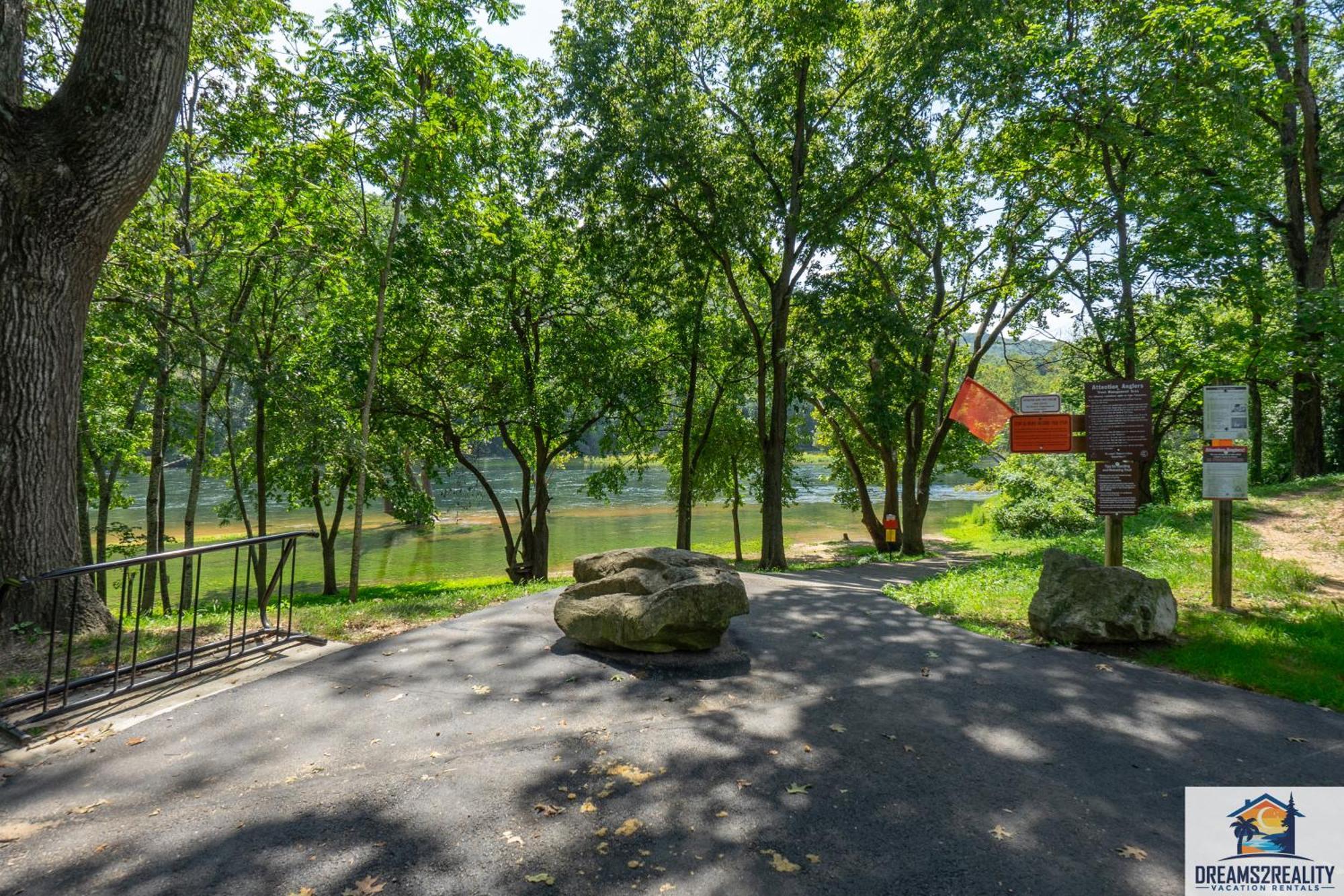 3Br Condo With Lake View - Trout Fishing - Playground - 2 Pools - Free Tickets Included - Pr69-9 Branson Esterno foto